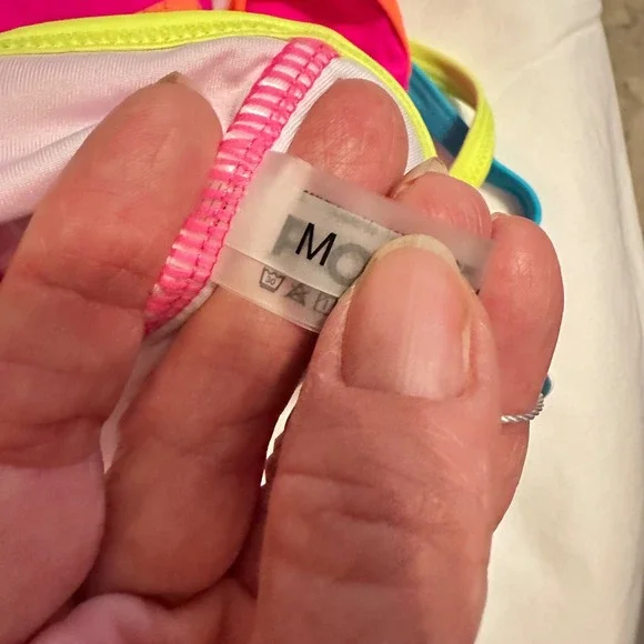 NEW POPVIL Womens One Piece Swimsuit Hot Pink Neon Ruched V-Neck Size Medium - Picture 6 of 7